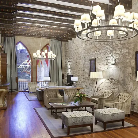 Parador De Χονδαρρίμπια