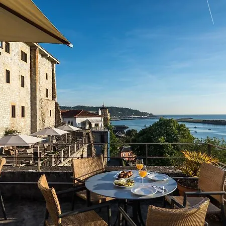 Parador De Ξενοδοχείο